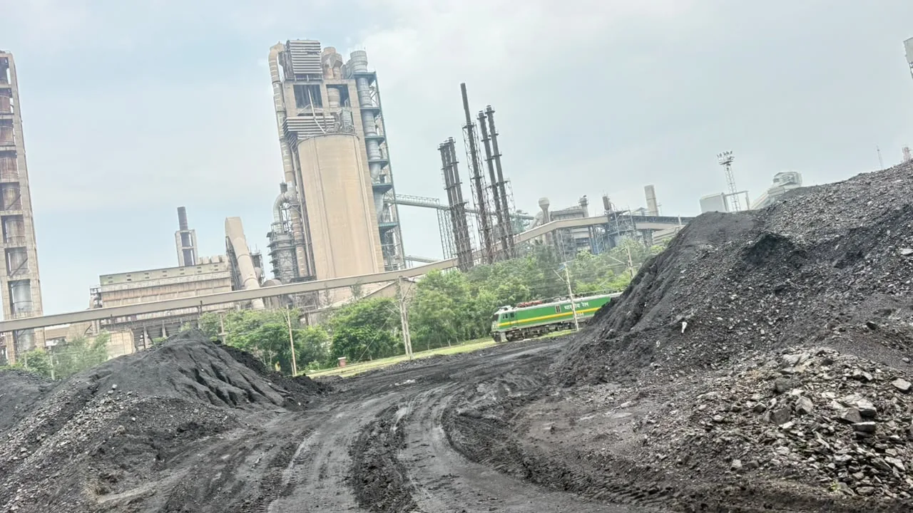 Bulk material stockpile at an industrial plant in Madhya Pradesh